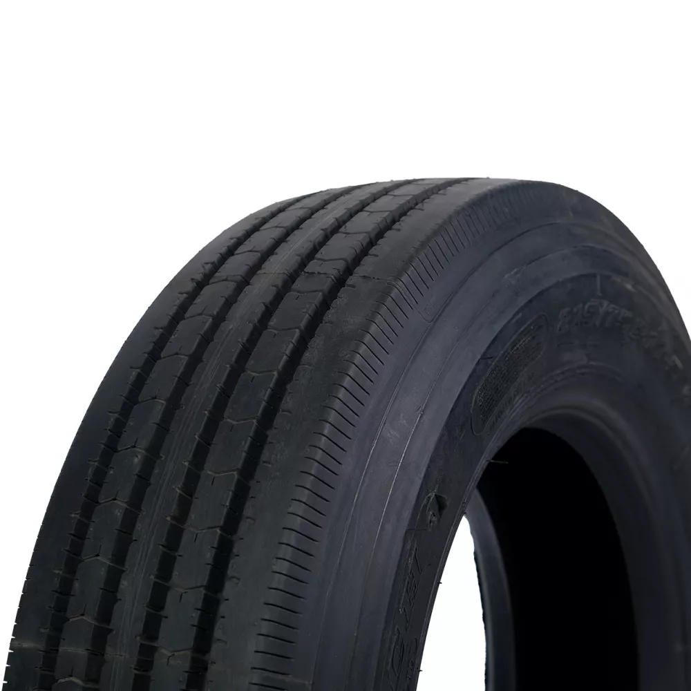 Грузовая шина 215/75 R17,5 Long March LM-216 16PR в Чайковске