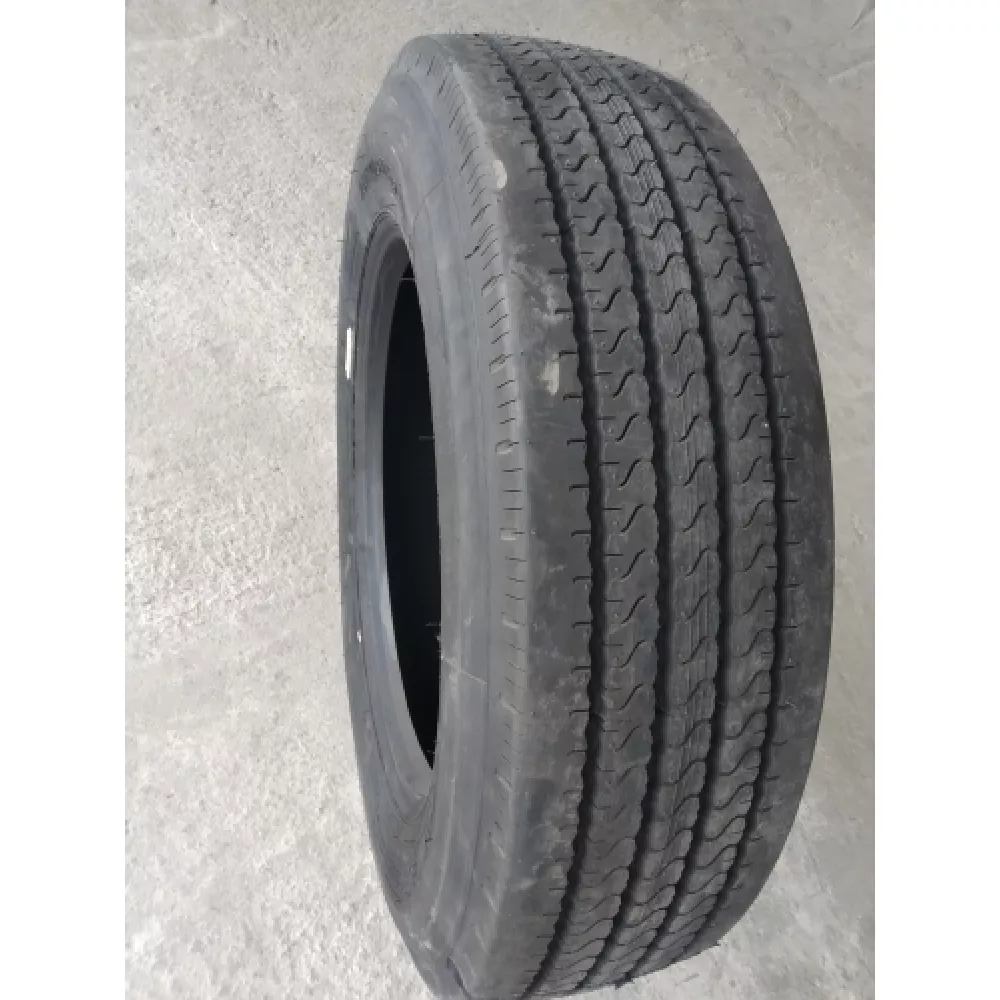 Грузовая шина 255/70 R22,5 Long March LM-120 16PR в Чайковске